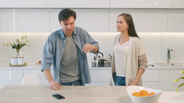 vlcsnap-2025-08-21-23h34m47s824